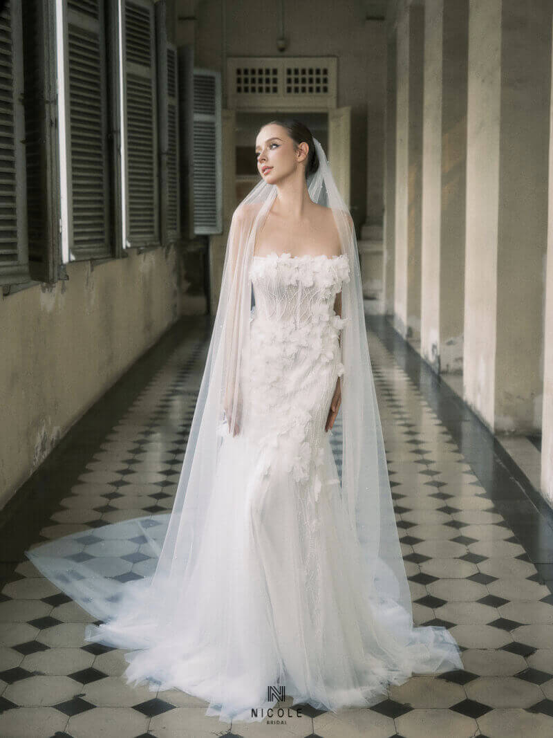 Nicole Bridal - Váy cưới đuôi cá hình 1