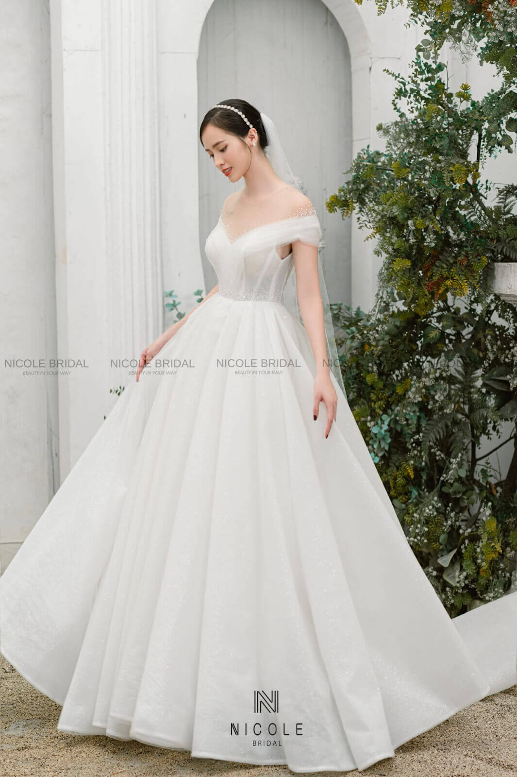 Nicole Bridal - Váy cưới hiện đại 7