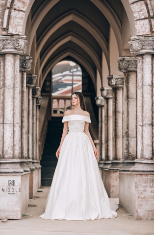 Váy cưới dáng chữ A Belle (19LA307)