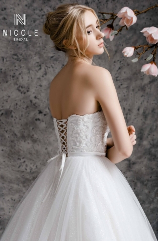 Váy cưới công chúa WHITE DIAMOND (19PP612)