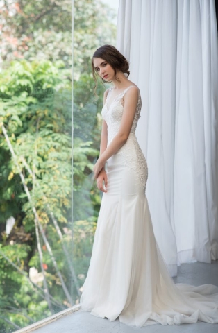 Váy cưới đuôi cá Epis (18PM304)
