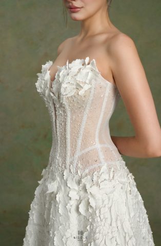 Yasmin 26PA106