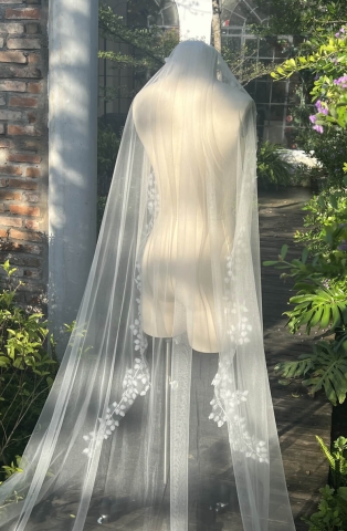 Lúp váy cưới ren Hoa 010 (VEIL010)
