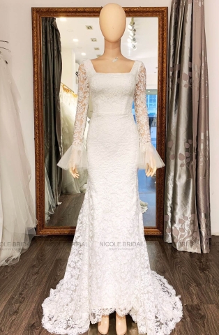 Váy thanh lý cổ vuông tay dài TL23008