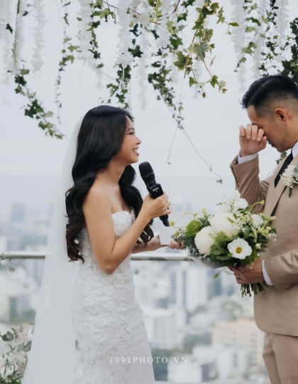 Lễ vow là gì? Có nên tổ chức lễ vow trong tiệc cưới hiện đại