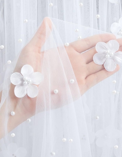 Kinh nghiệm chọn chất liệu làm lúp cưới tại nhà
