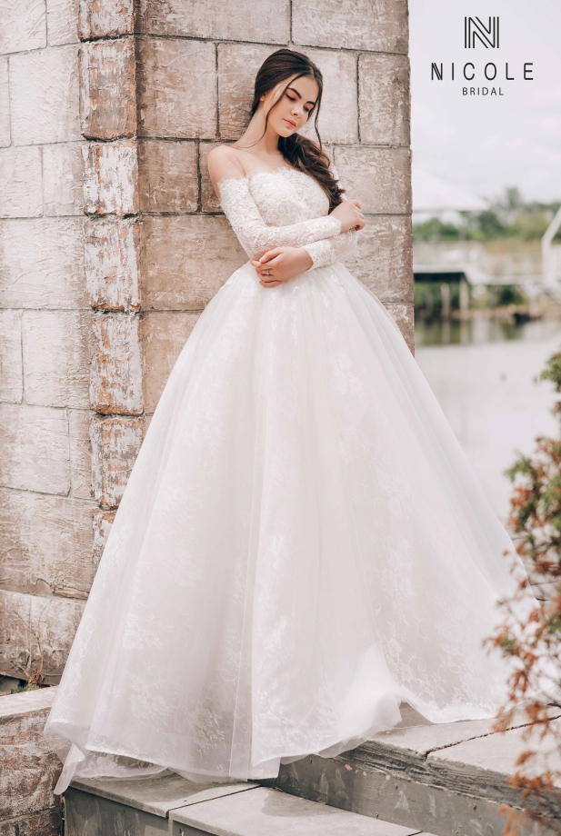 Váy cưới công chúa Aurora (19LP308)