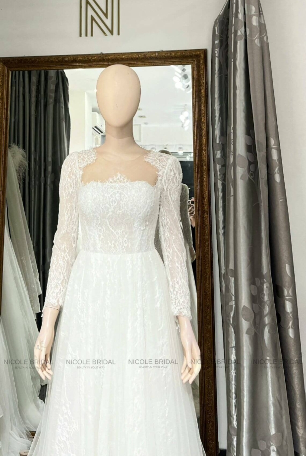 Váy thanh lý tay dài cổ vuông TL23018