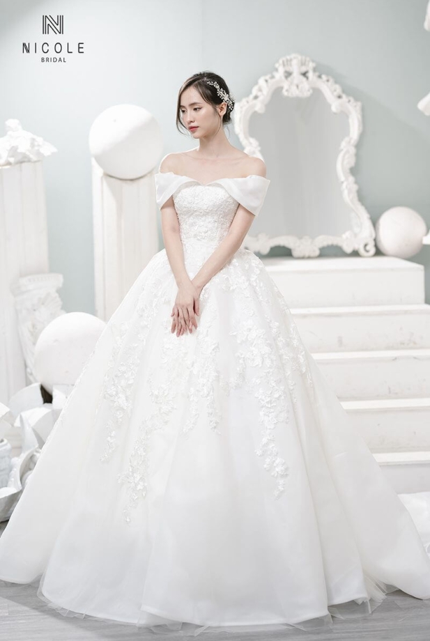 Regina - 21LP305