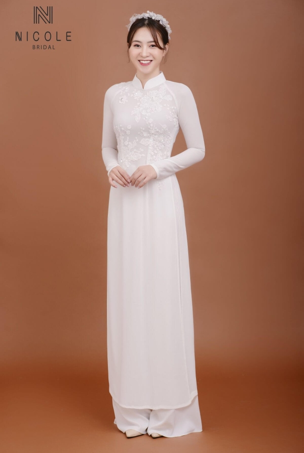 Áo dài cưới màu trắng mã DDTRF76