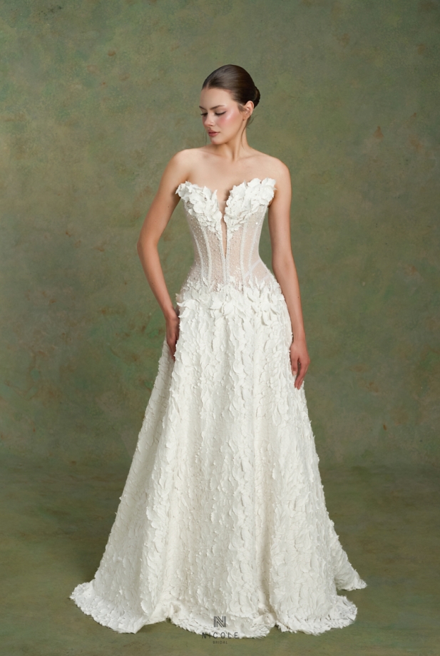 Yasmin 26PA106