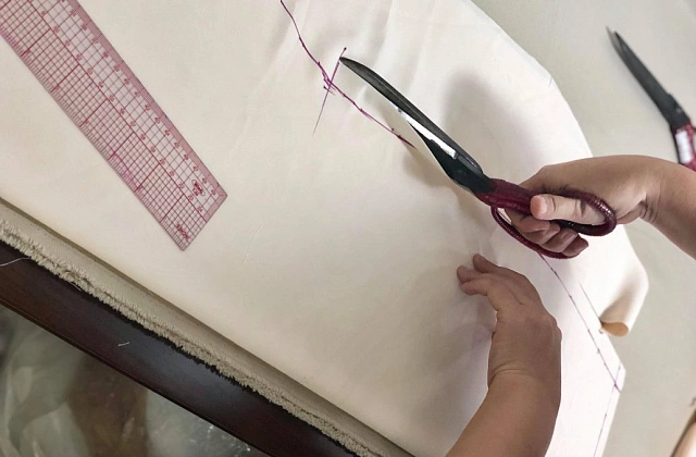 May váy cưới theo yêu cầu - Những điều bạn cần biết