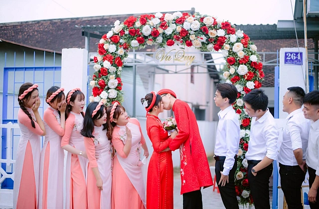 KHUYẾN MÃI CƯỚI ''MÙA CƯỚI VÀNG, RƯỚC NÀNG VỀ DINH''