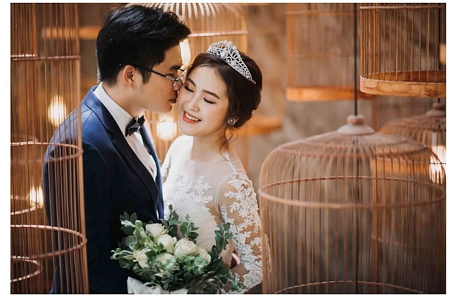 Chụp ảnh cưới ở phim trường Endee