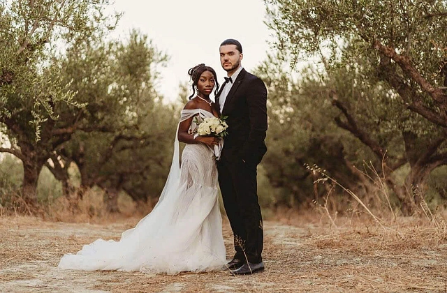 Pleated wedding dress designed exclusively for the 'Black Pearl' Ally from New York.