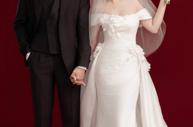 Bride: Hong Khanh