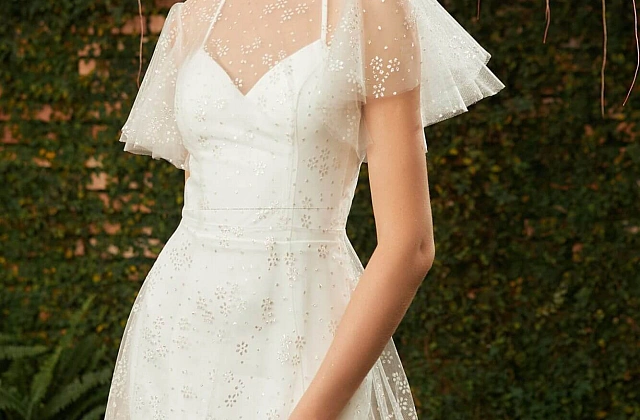Lumière Collection | Màn trình diễn của sự nữ tính và sự sang trọng!