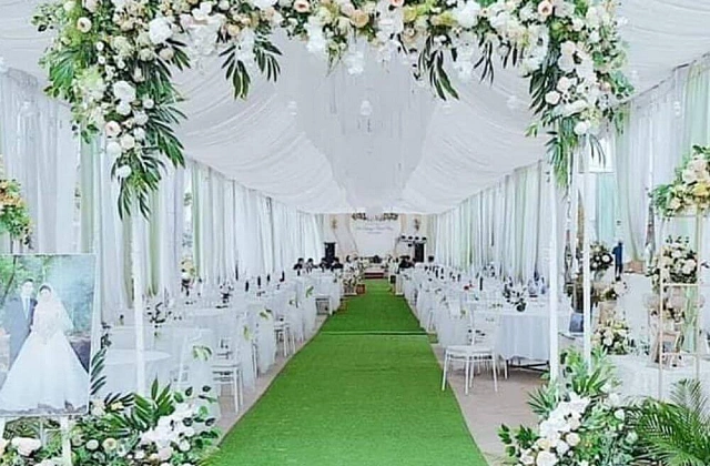 Mẫu Trang Trí Cổng Đám Cưới Đẹp, Sang Trọng