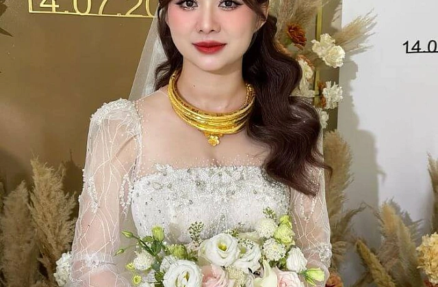 Gợi Ý Kiểu Trang Điểm Cô Dâu Giúp Nàng Trở Nên Xinh Xắn Hơn