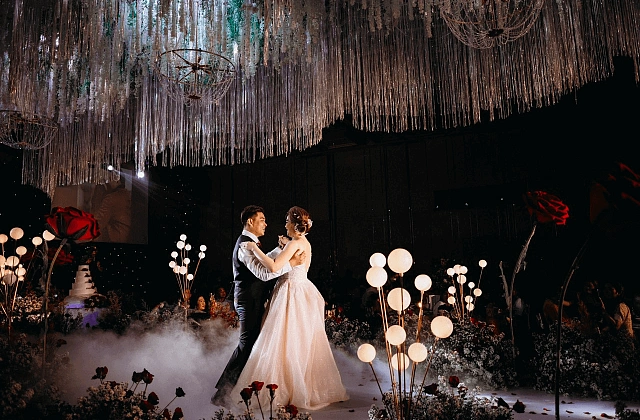 Váy Cưới First Dance - Nét riêng cho bước nhảy tiệc trọng đại
