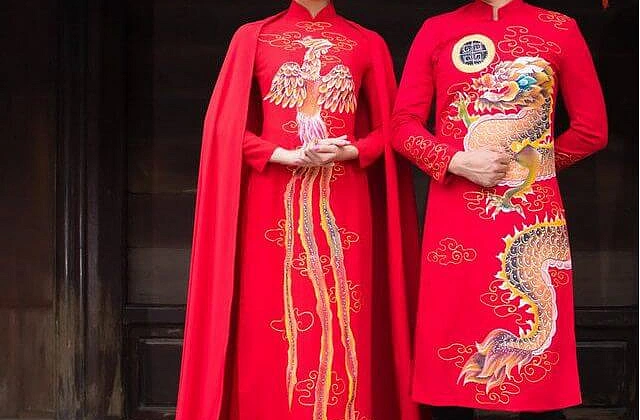 Xu hướng áo dài cưới cách tân độc lạ được yêu thích nhất 2023