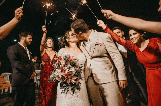 CHOOSE YOUR WEDDING DRESS, YOU NEED TO READ THIS!