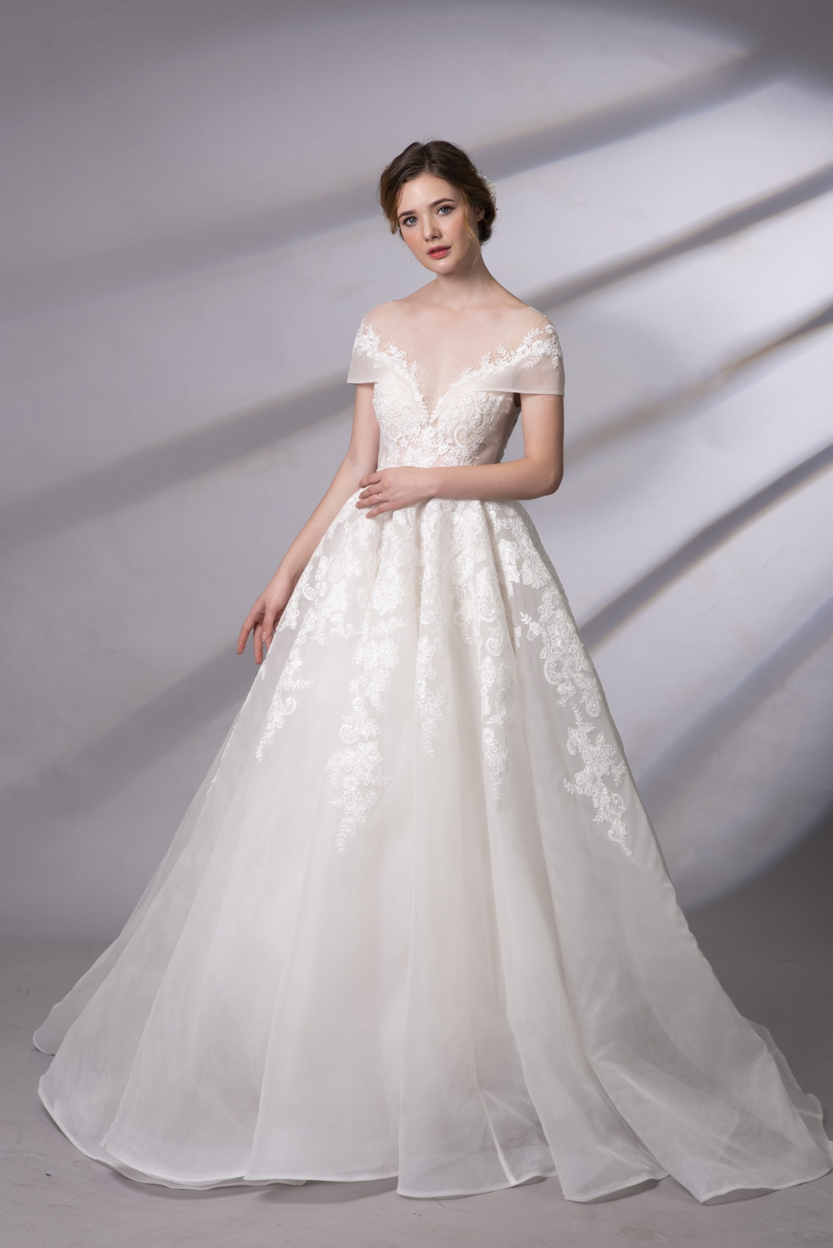 váy cưới công chúa đẹp nhất 2019