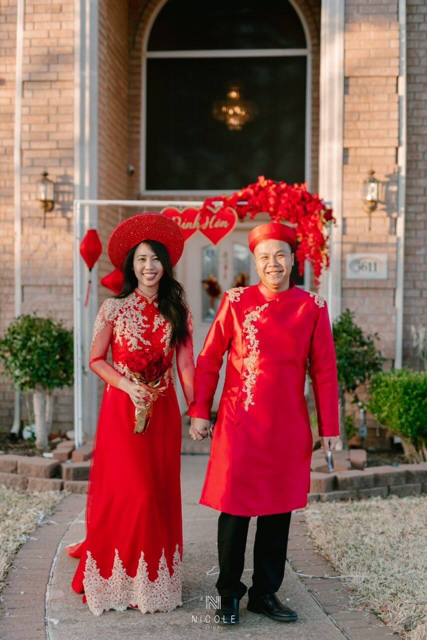 red vietnam wedding aodai 6