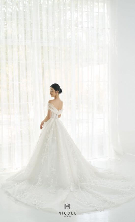 Corset wedding growns