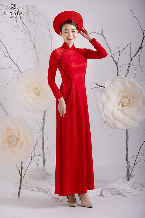 red vietnam wedding aodai DDDOF92