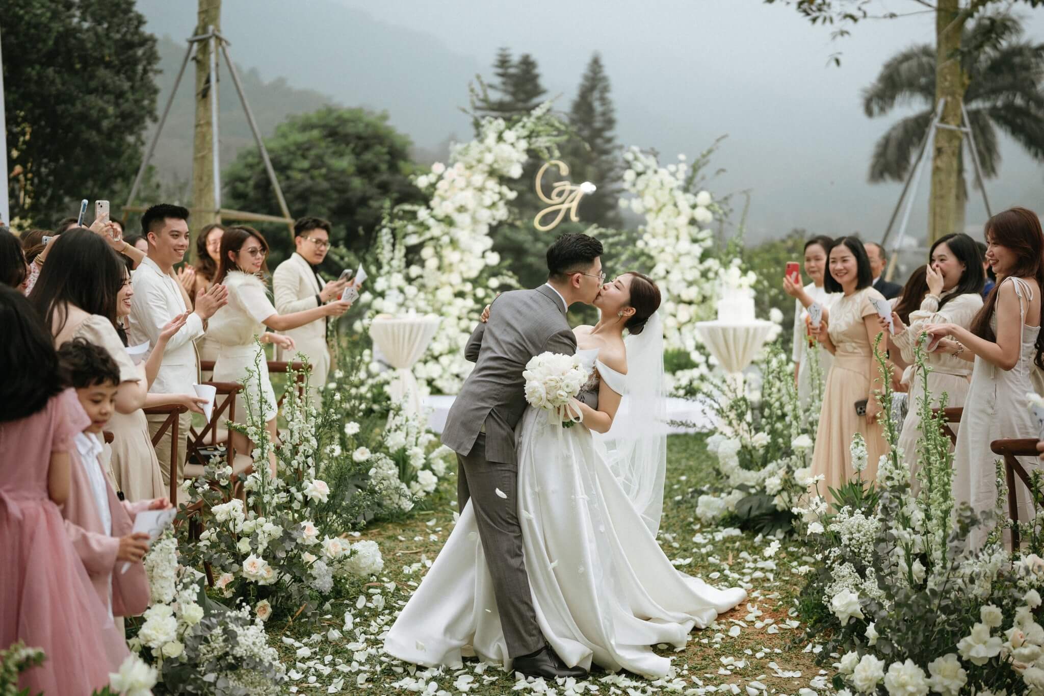 NICOLEBRIDES - HÀ AN 3