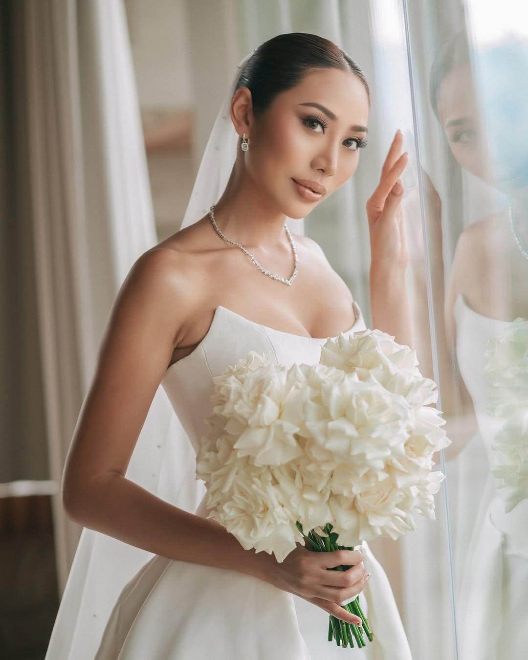 Nicole Bridal - Bride Alexis SueAnn 14