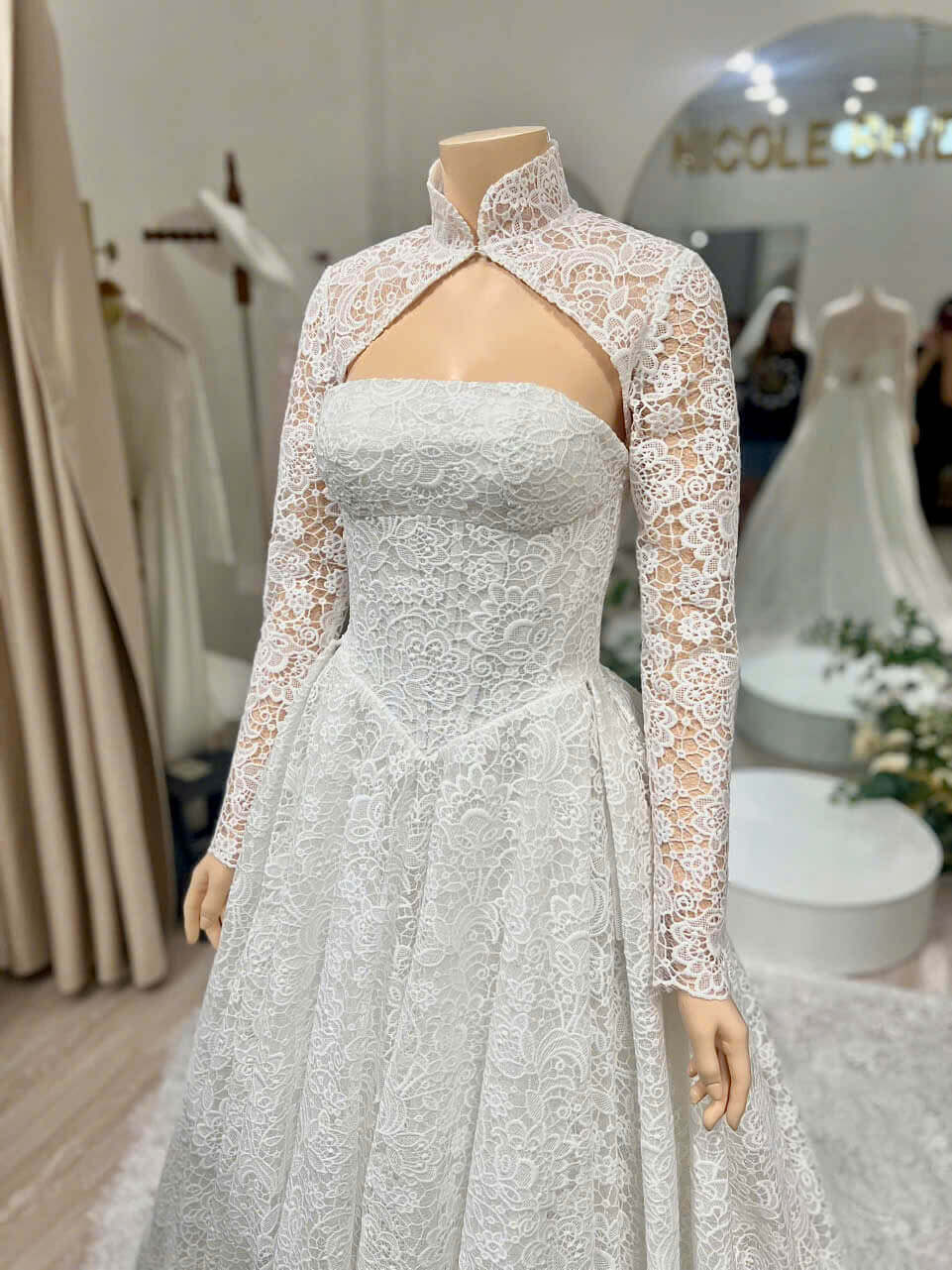 Nicole Bridal - Bride Ana Escuadro photo 6