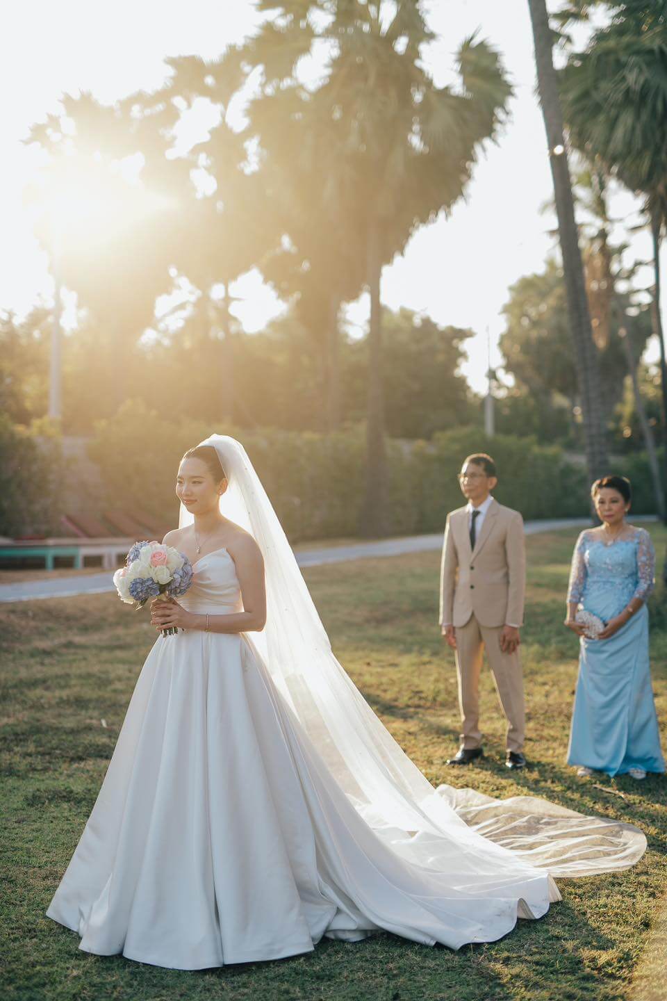 Nicole Bridal - Kiểu tóc phù hợp lúp cưới hình 4