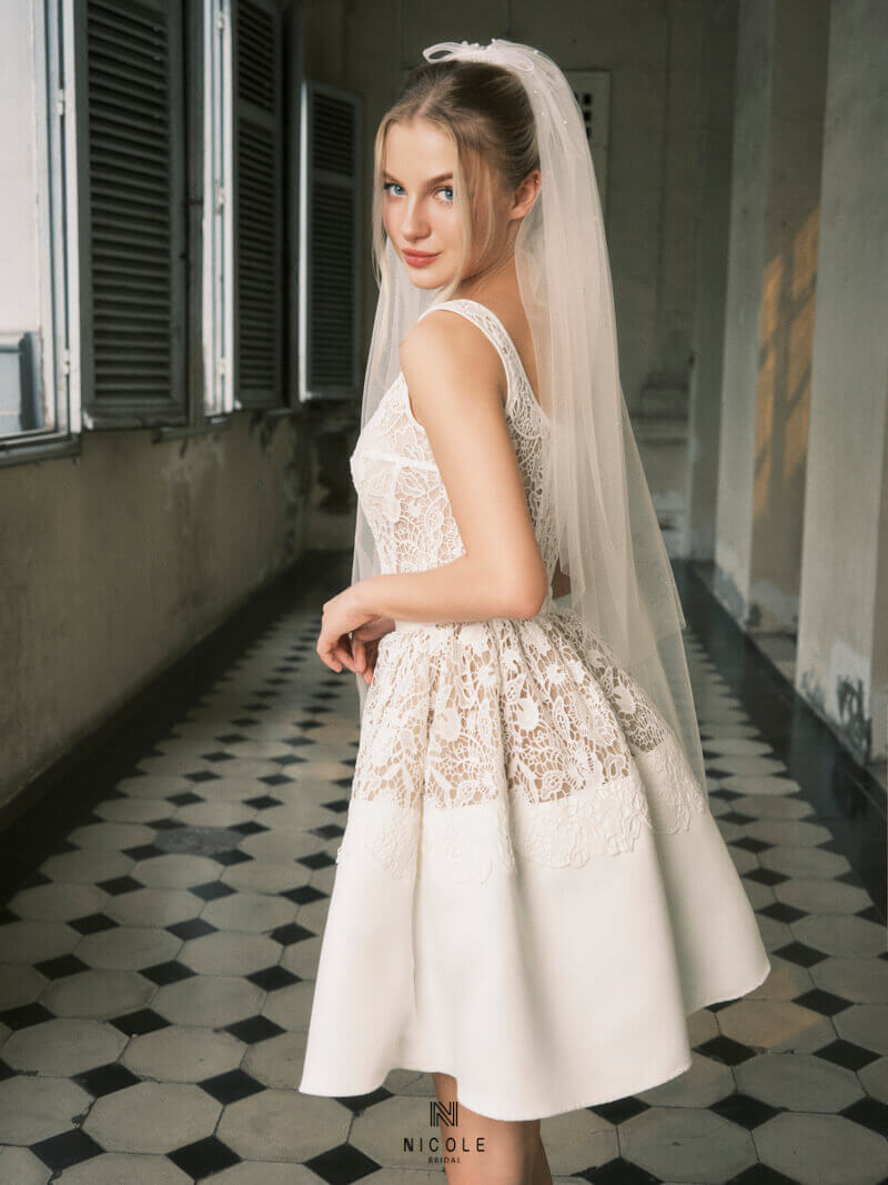 Nicole Bridal - Lúp cưới ngắn 2