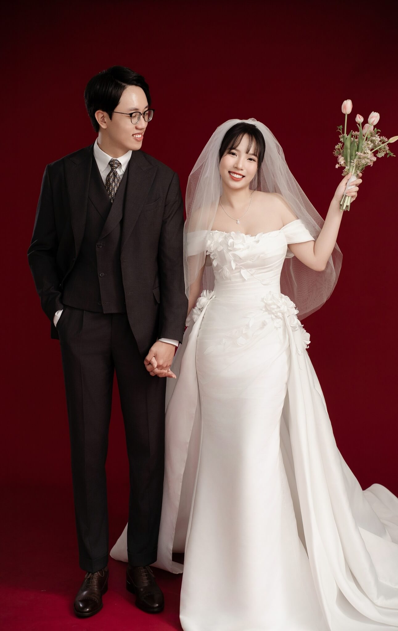 Nicole Bridal - Lúp cưới ngắn 4