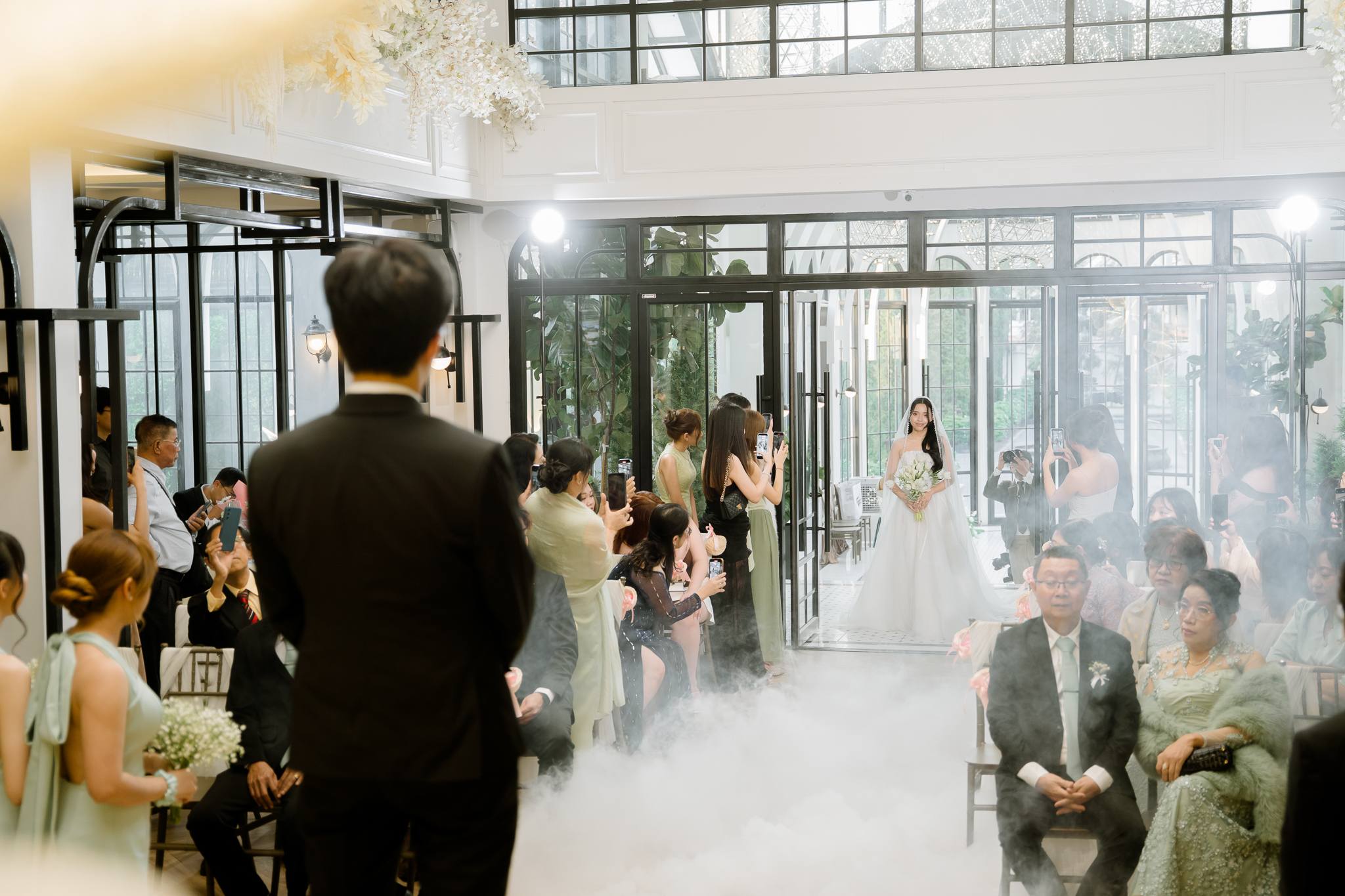 Nicole Bridal - Su Yadanar hình 2