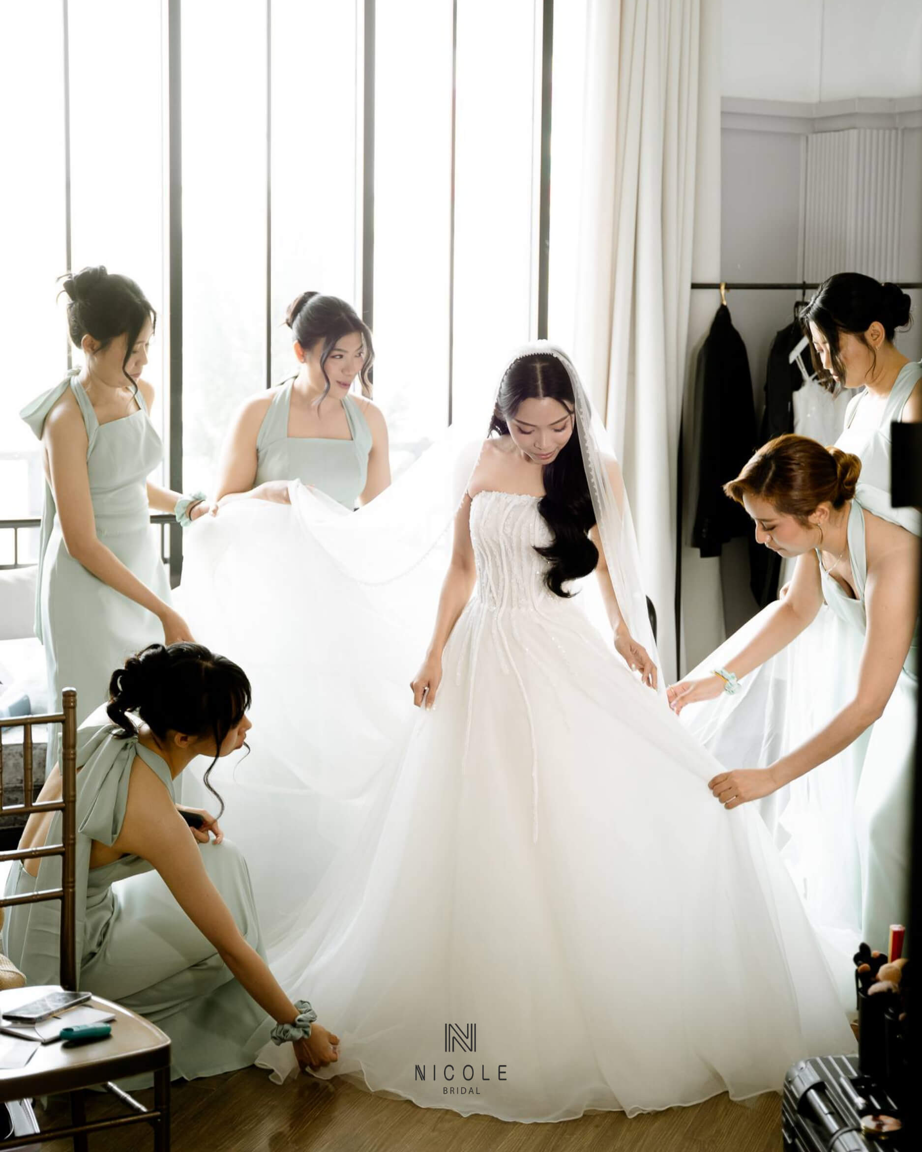 Nicole Bridal - Su Yadanar hình6