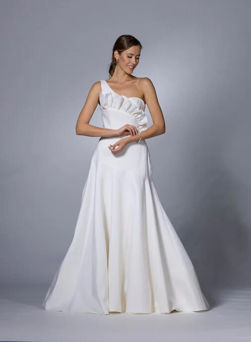 Nicole-Bridal-Vải-hữu-cơ-may-váy-cưới-hình-6