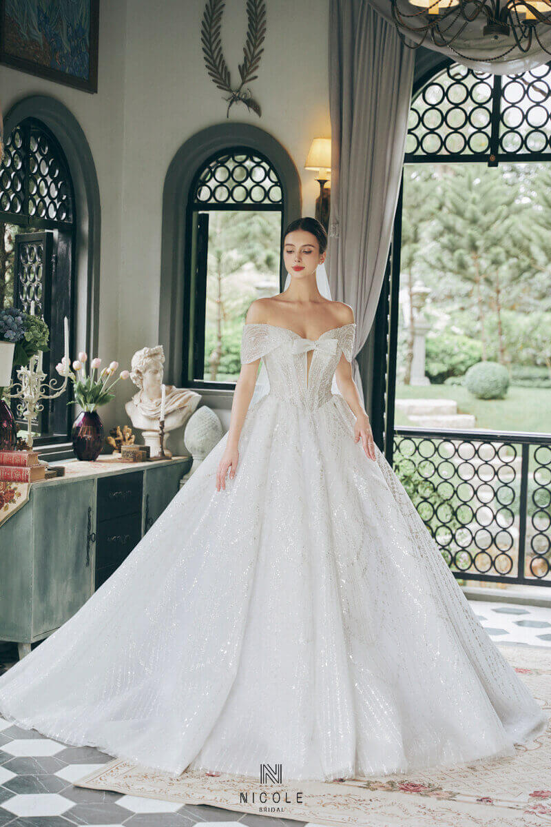Nicole Bridal - Váy cưới kiểu dạ hội hình 9