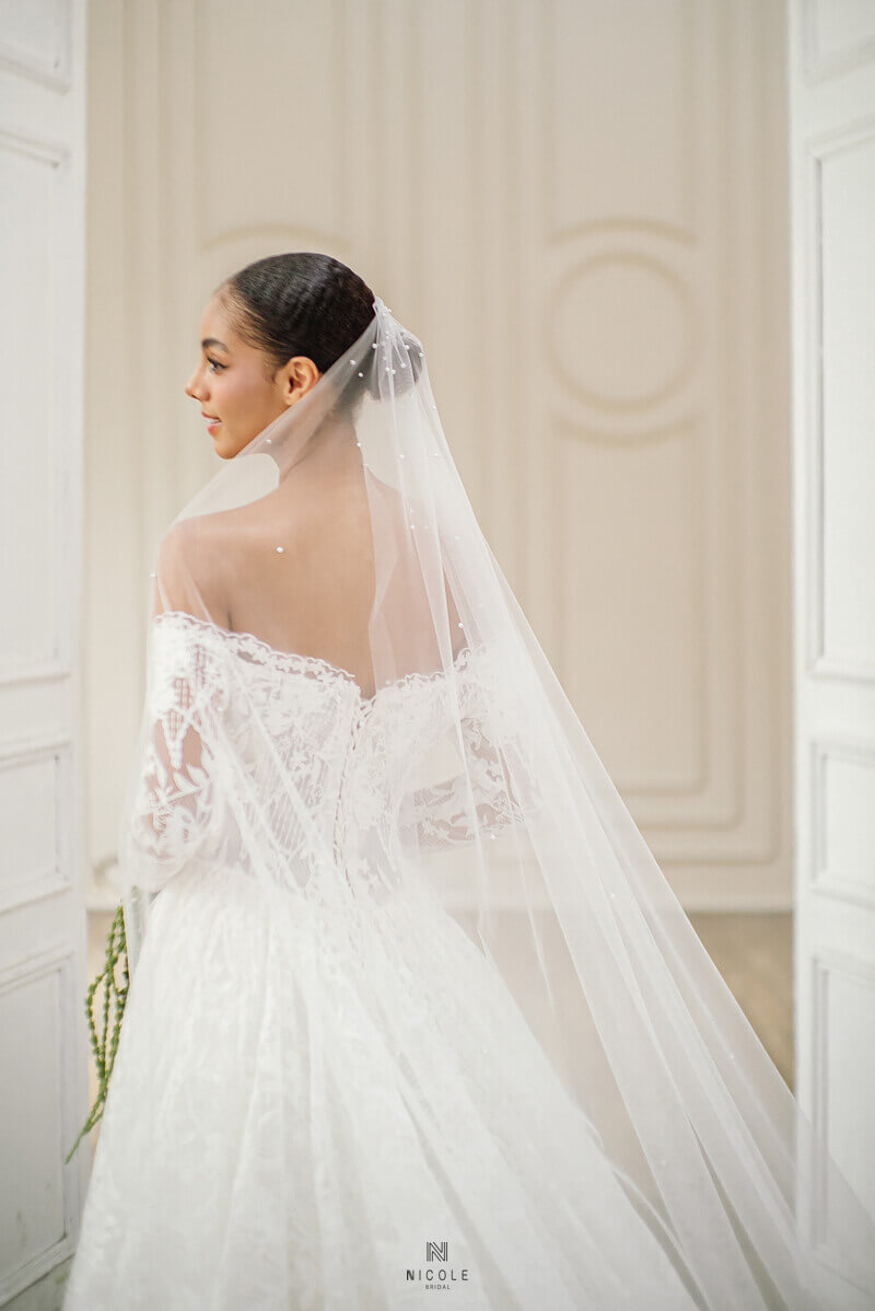 Nicole Bridal - Váy cưới ren phù hợp veil cưới nào hình 1 (1)