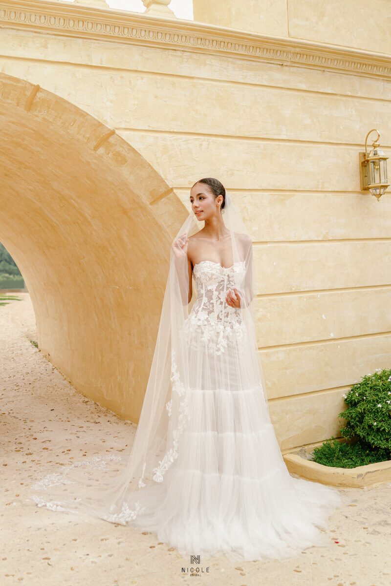 Nicole Bridal - Váy cưới ren phù hợp veil cưới nào 5 (1)