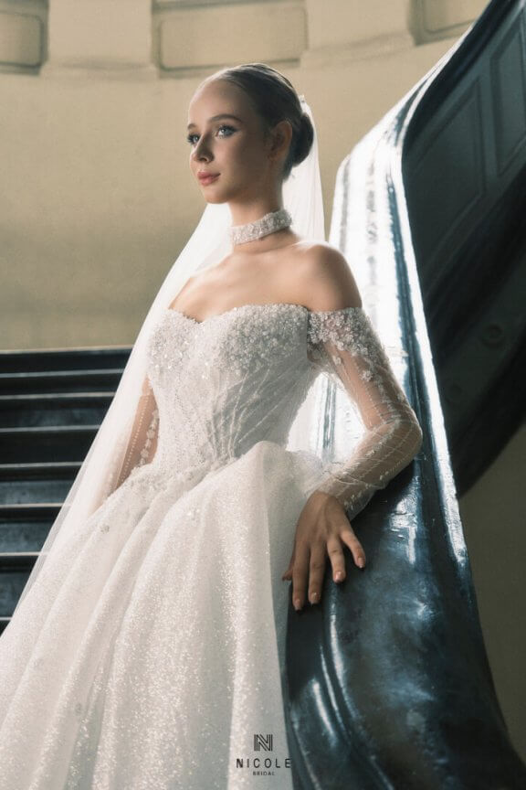 Nicole Bridal - Váy cưới đính hạt hình 16