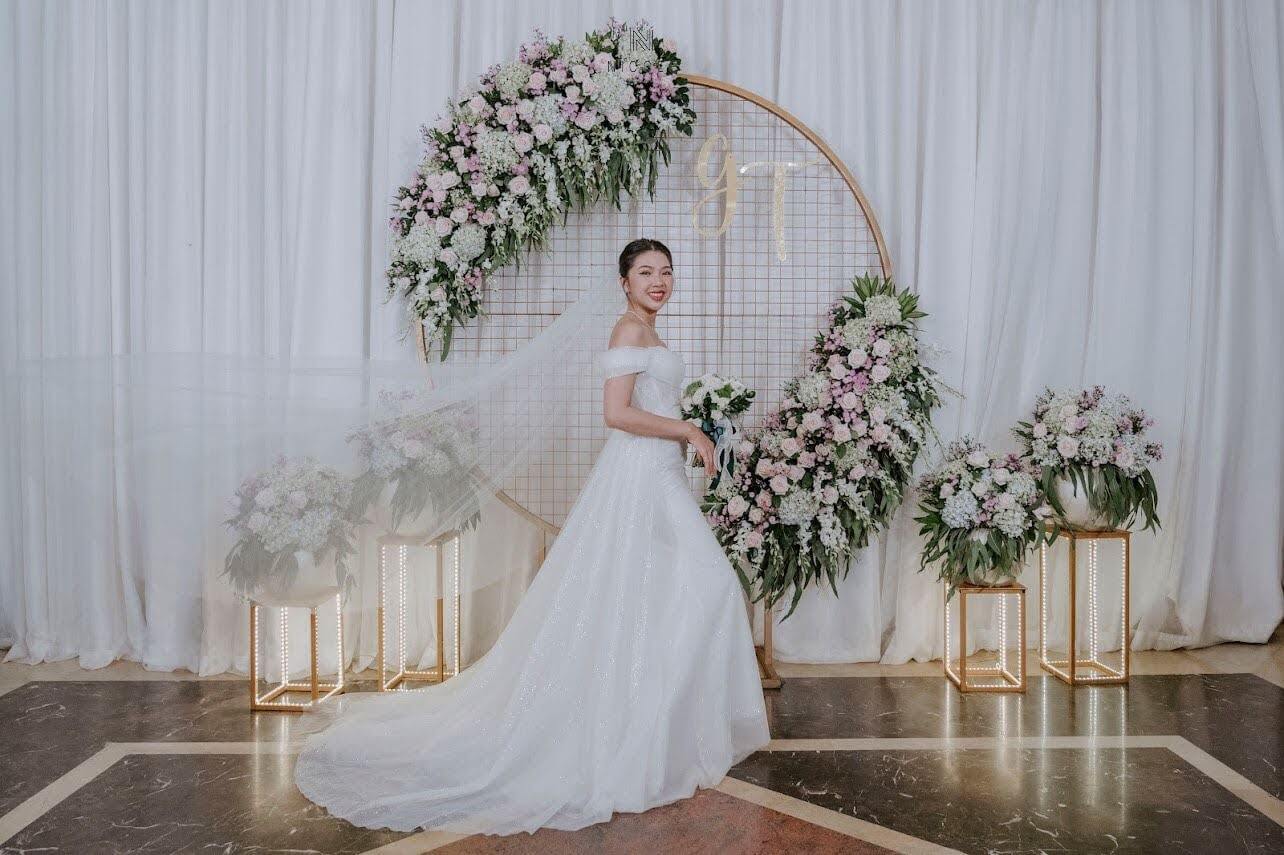 Nicole Bridal - wedding veil style 1