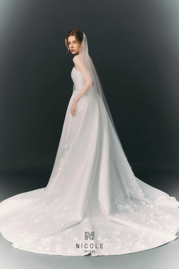 Nicole Bridal - wedding veil style 2