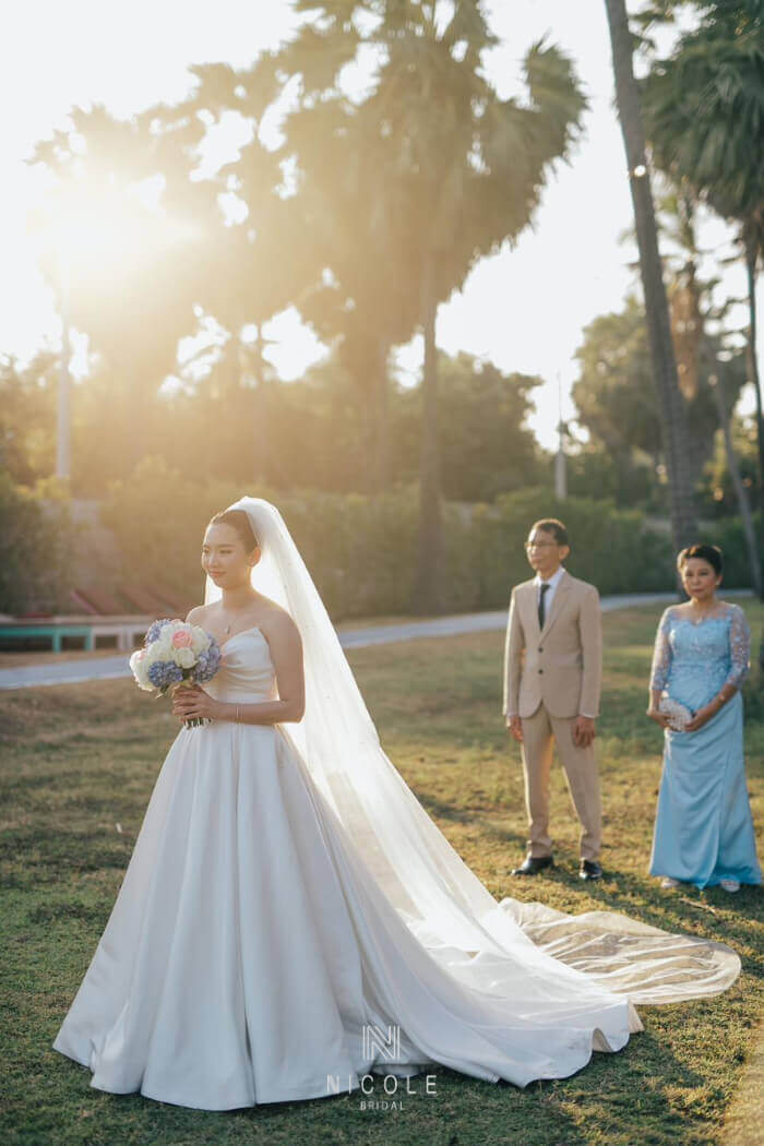 Nicole Bridal - phối lúp cưới với váy cưới hình 3