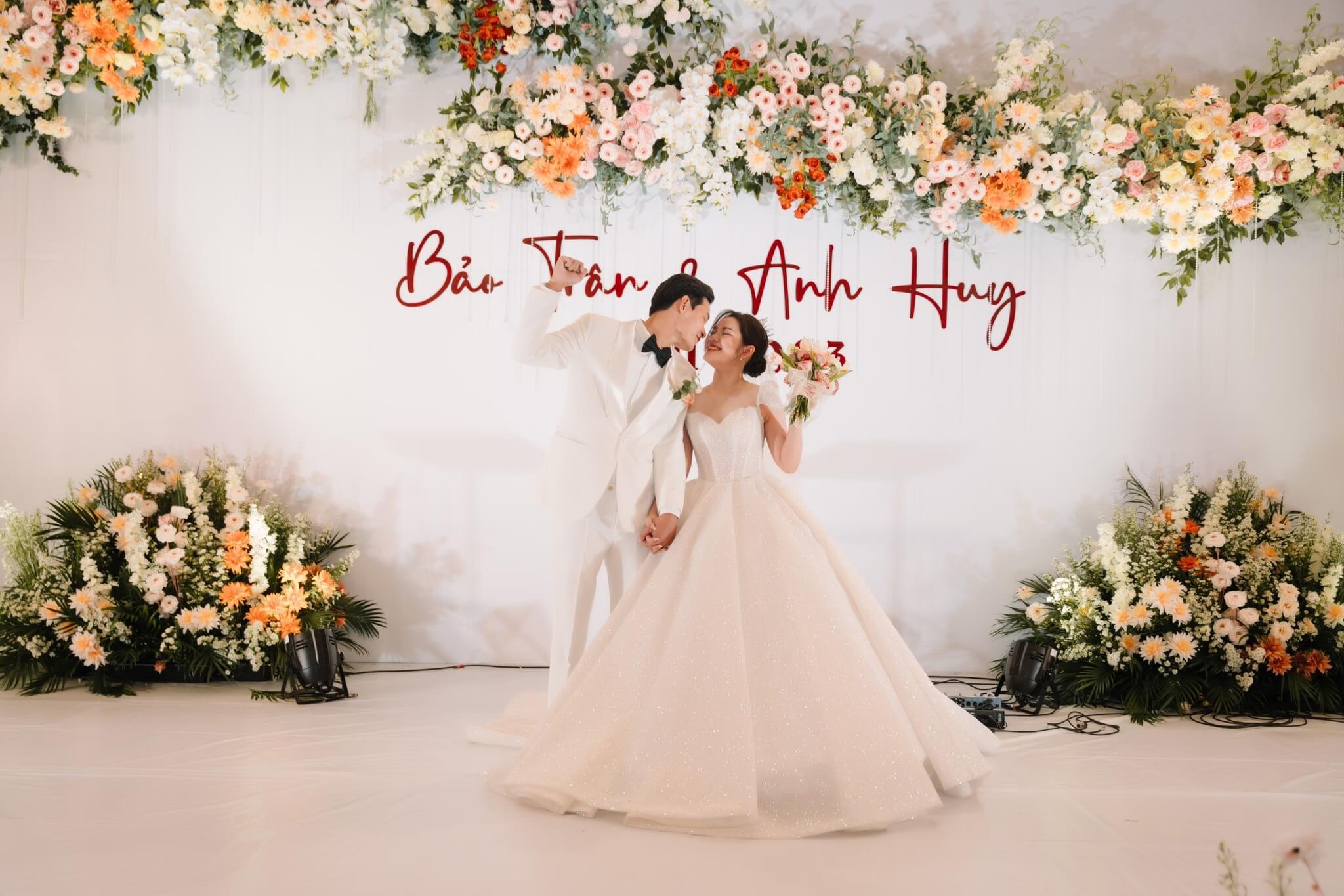 Nicolebrides _ Bảo Trân Ceremony 6