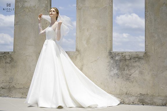 basic simple wedding dress 4
