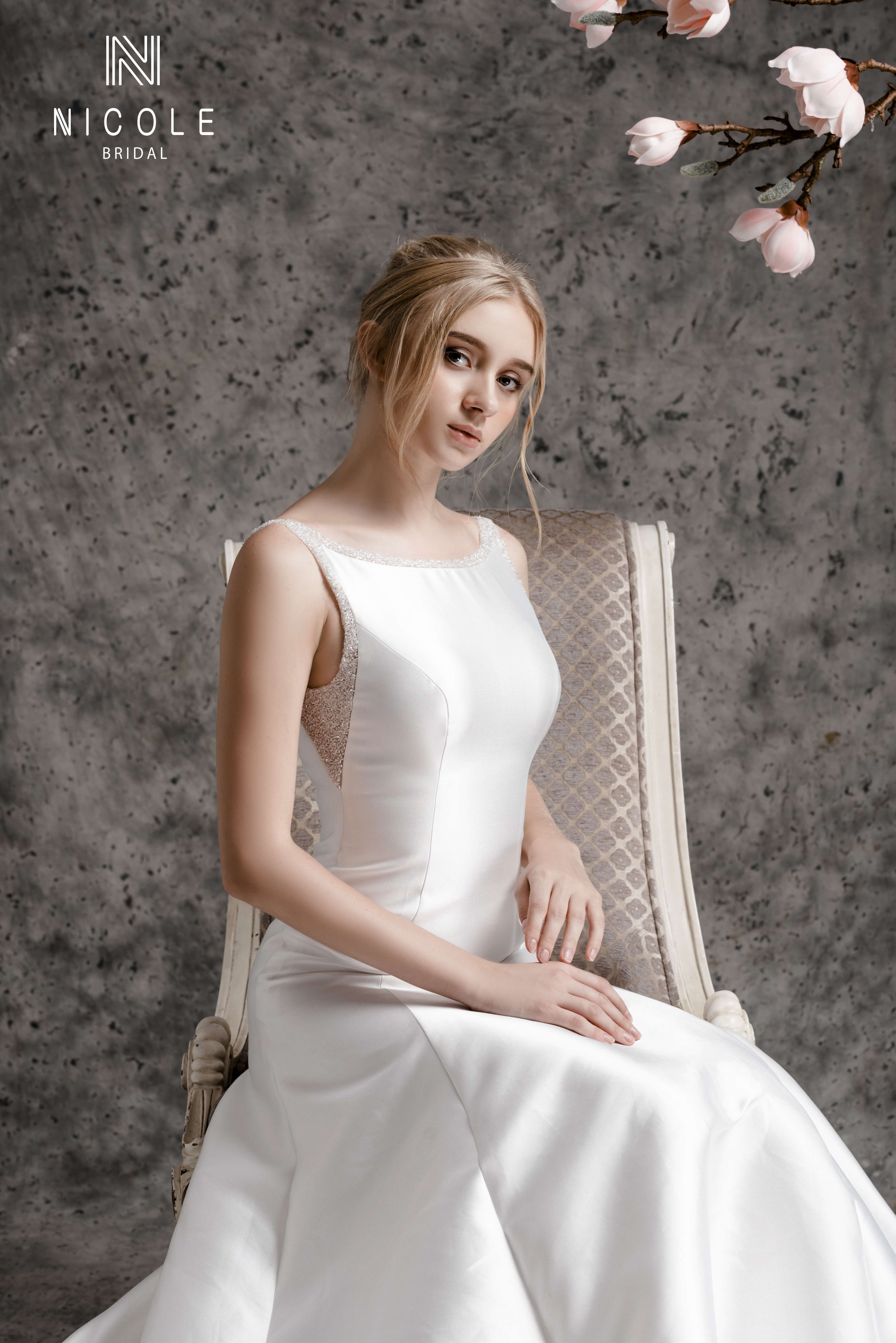 basic simple wedding dress 6