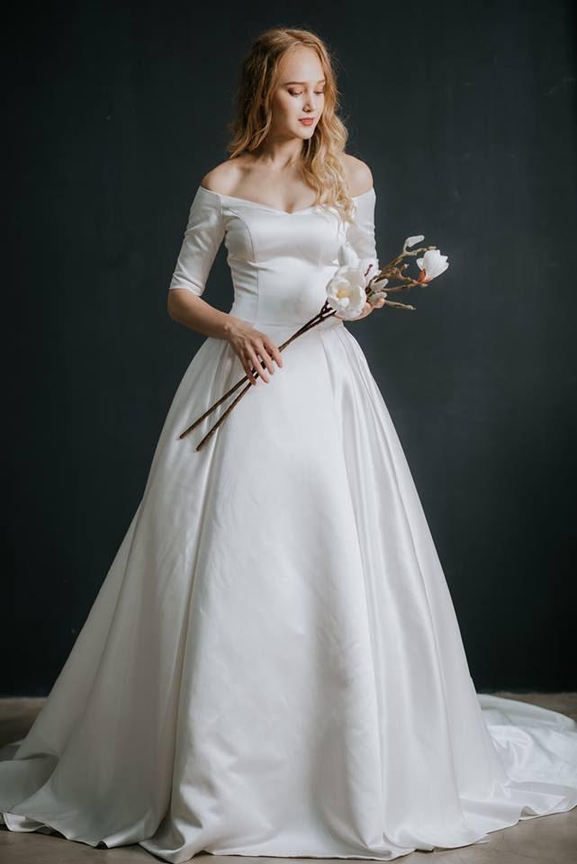 basic simple wedding dress 8